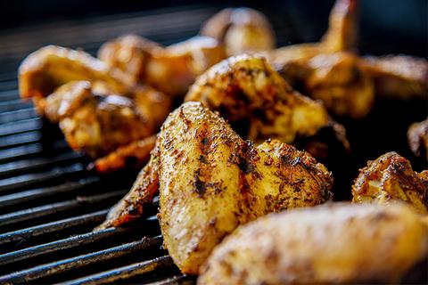 CRISPY SMOKED CHICKEN WINGS