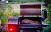 Load image into Gallery viewer, Beaver Electric Wood Pellet Grill + Smoker Barbecue
